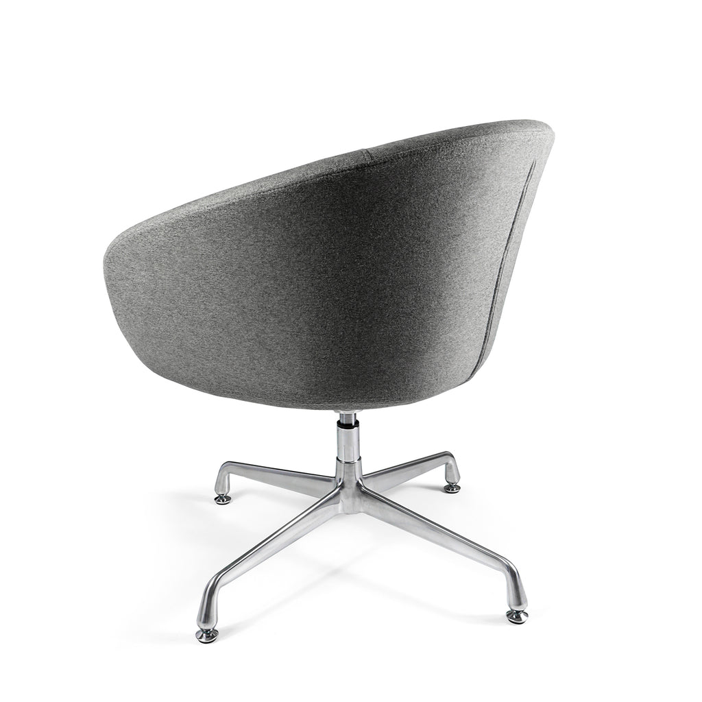 ASTI | Sillón Ergonómico con Base de Aluminio Pulido 🛋️✨
