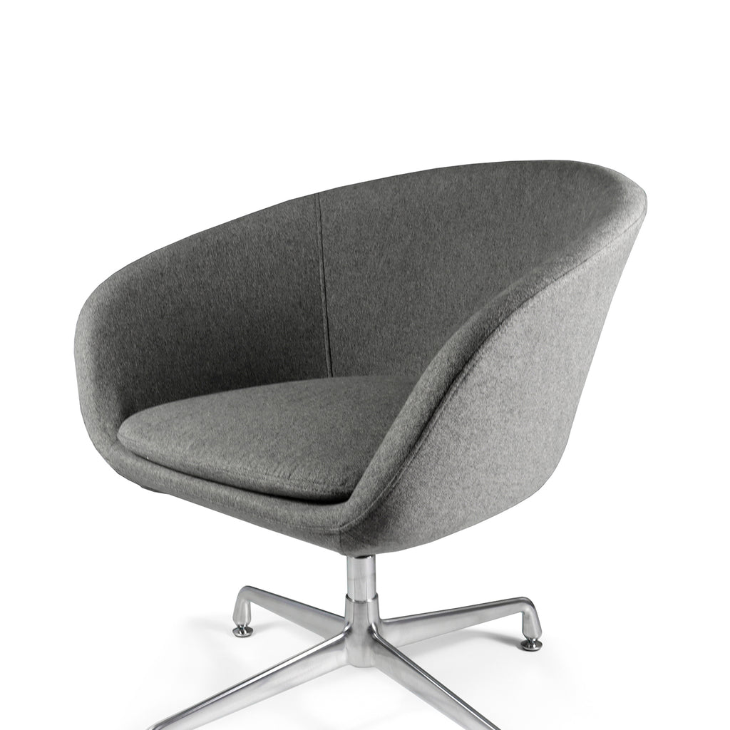 ASTI | Sillón Ergonómico con Base de Aluminio Pulido 🛋️✨