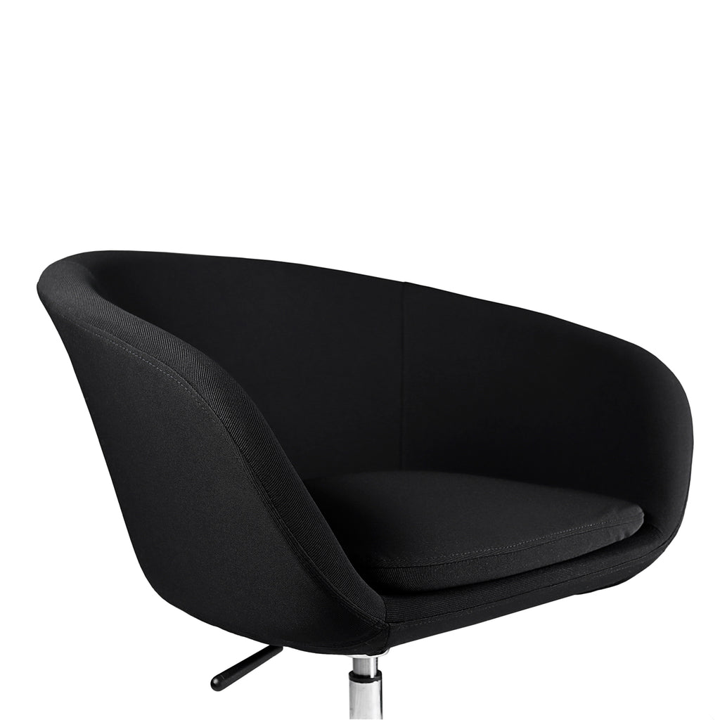 ASTI | Sillón Ergonómico con Base de Aluminio Pulido 🛋️✨